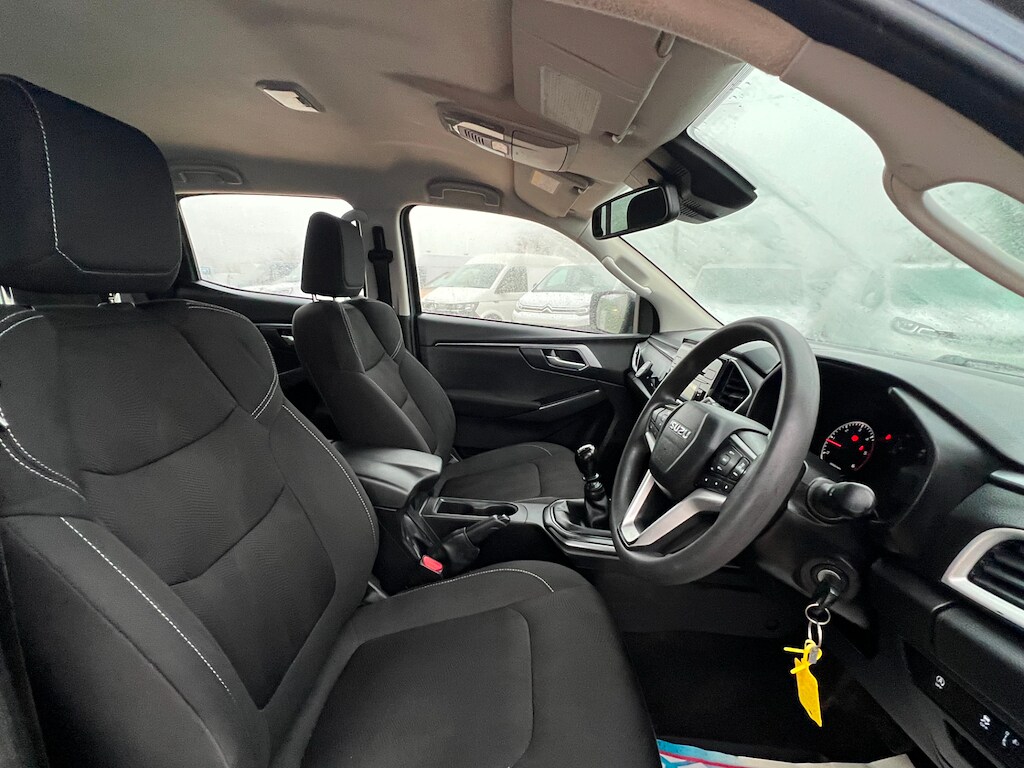 Used Isuzu D-Max 2021 for sale - 77381236: Photo 86