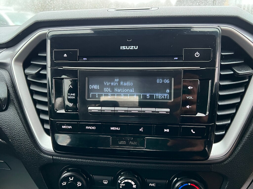 Used Isuzu D-Max 2021 for sale - 77381236: Photo 97