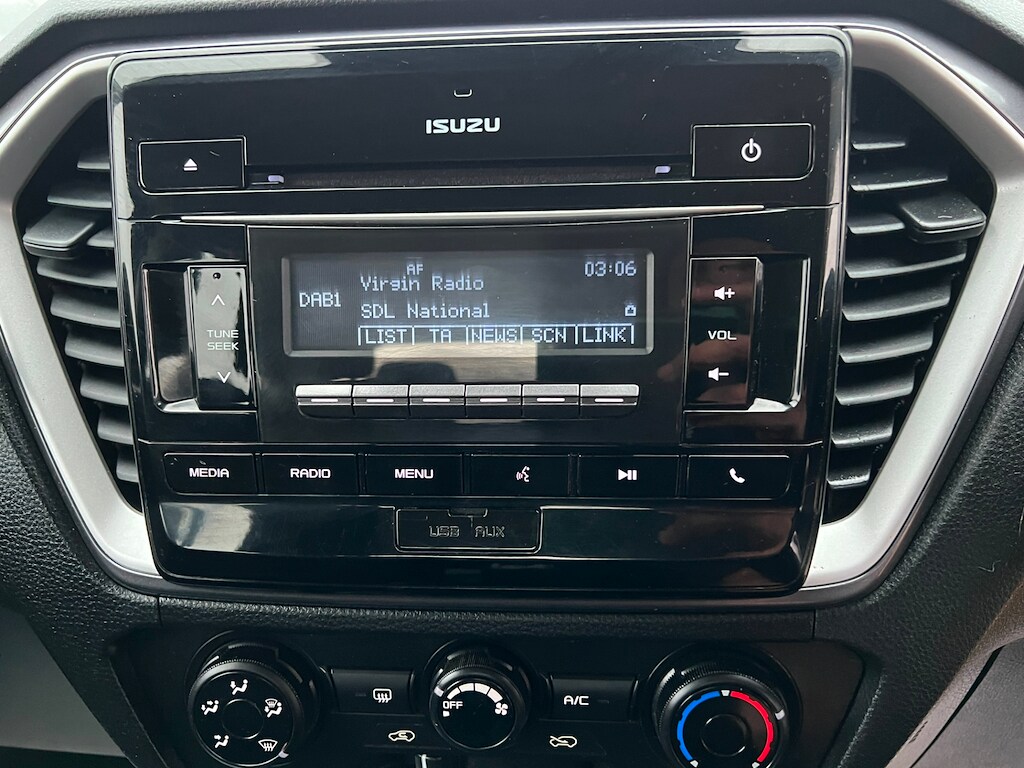 Used Isuzu D-Max 2021 for sale - 77381236: Photo 98