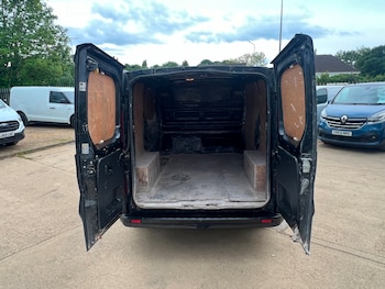 Used Vauxhall Vivaro 2018 for sale - 75570723: Photo