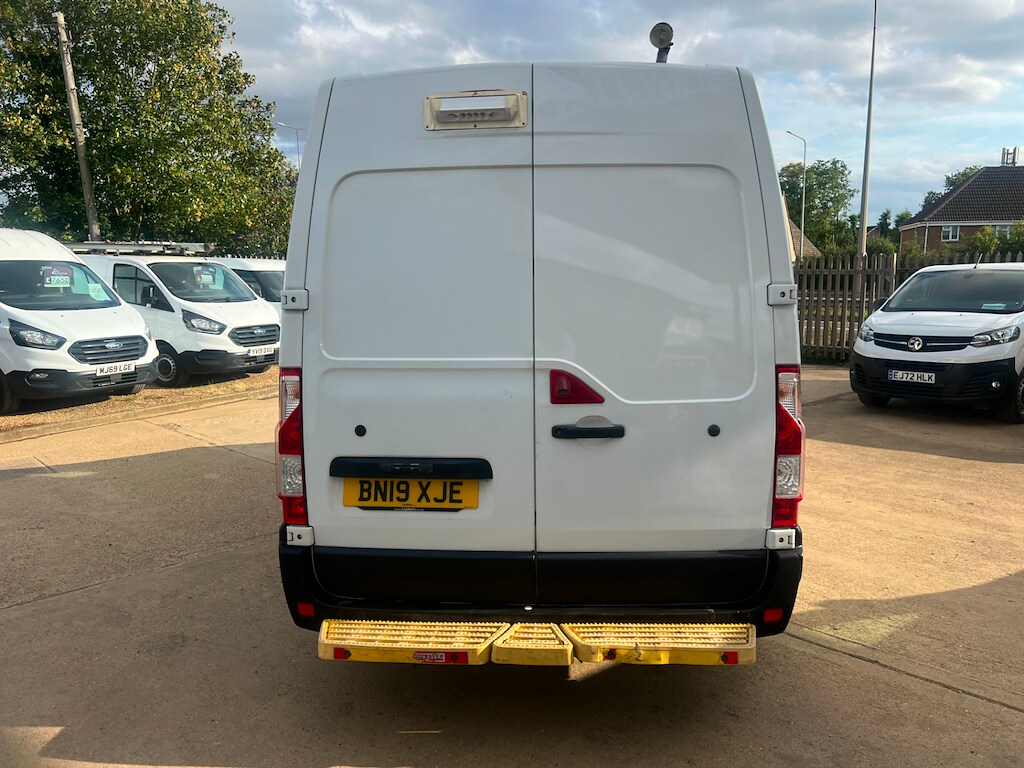 Vehicle 27