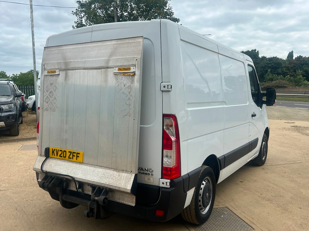 Vehicle 28