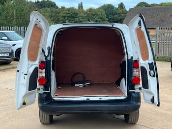 Used Peugeot Partner 2019 for sale - 79629734: Photo