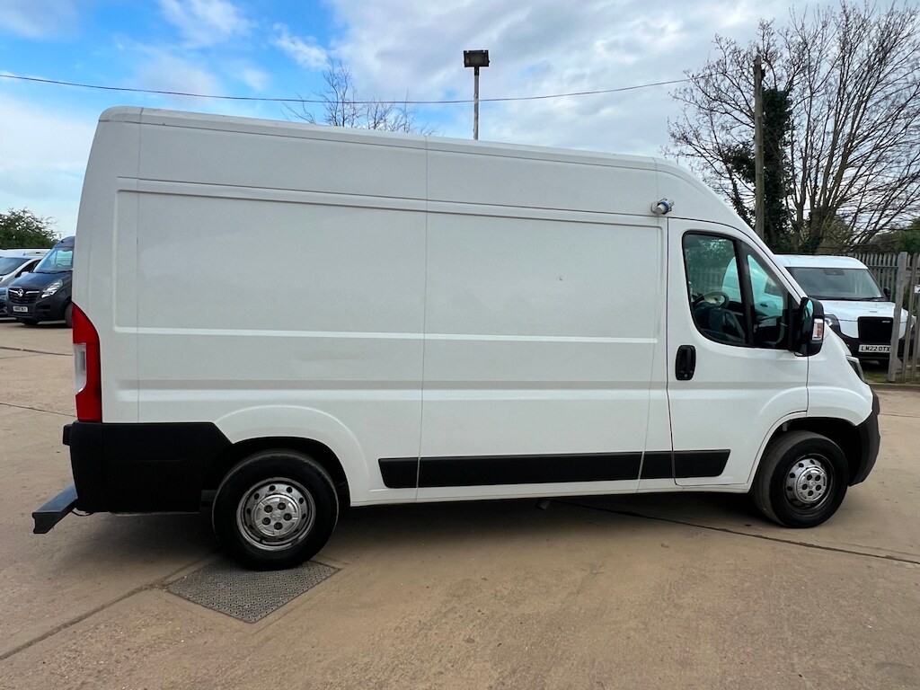 Vehicle 27