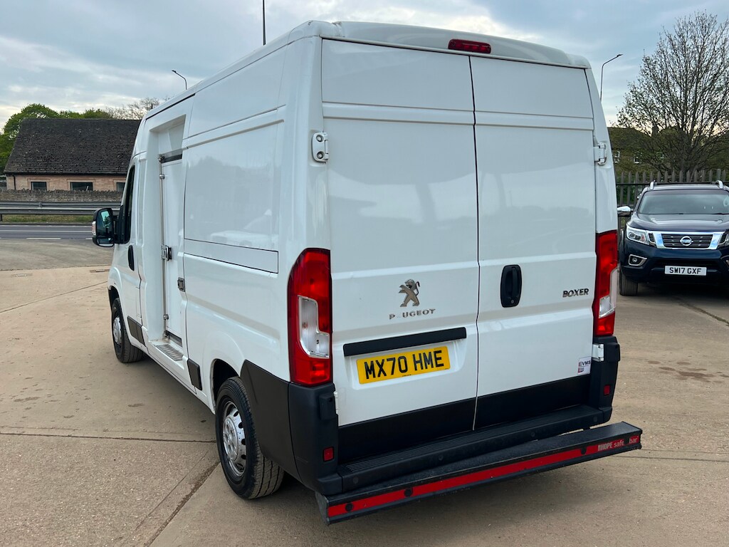 Vehicle 44