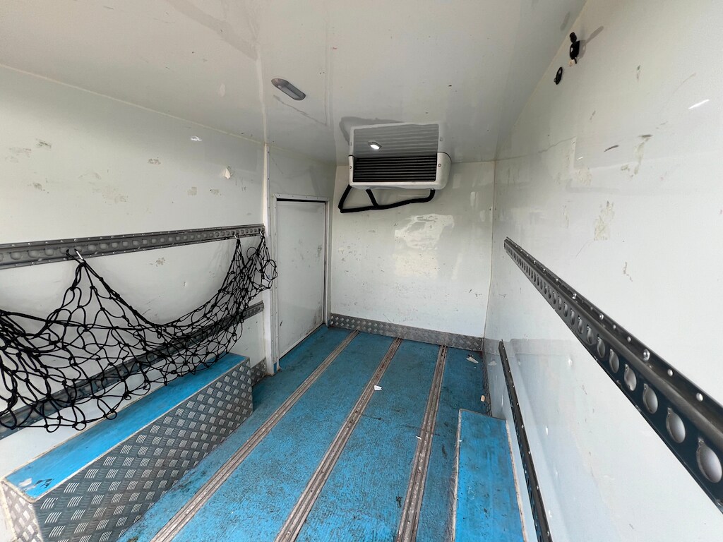 Vehicle 87