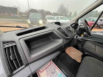 Used Ford Transit 2018 for sale - 76415414: Photo