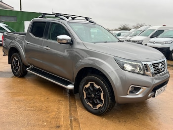Used Nissan Navara 2019 for sale - 77036475: Photo