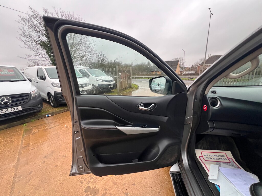 Used Nissan Navara 2019 for sale - 77036475: Photo 35