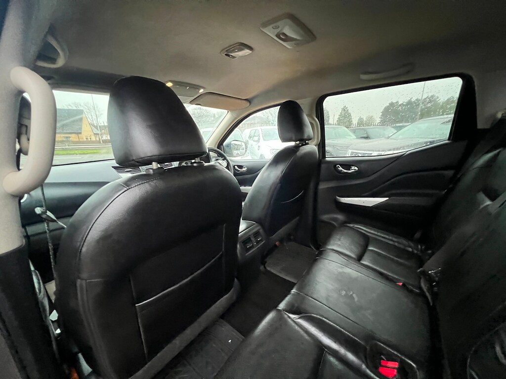Used Nissan Navara 2019 for sale - 77036475: Photo 40