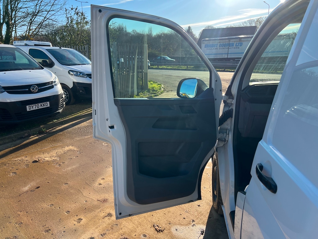 Used Volkswagen Transporter 2021 for sale - 76384702: Photo 32