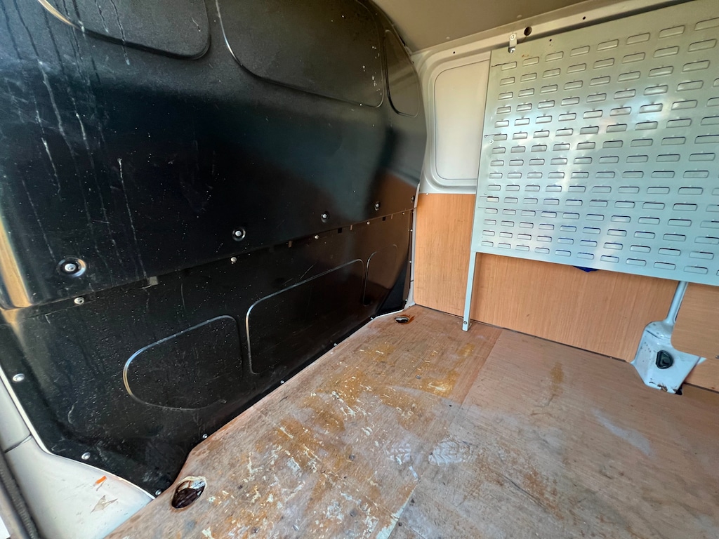 Used Volkswagen Transporter 2021 for sale - 76384702: Photo 45