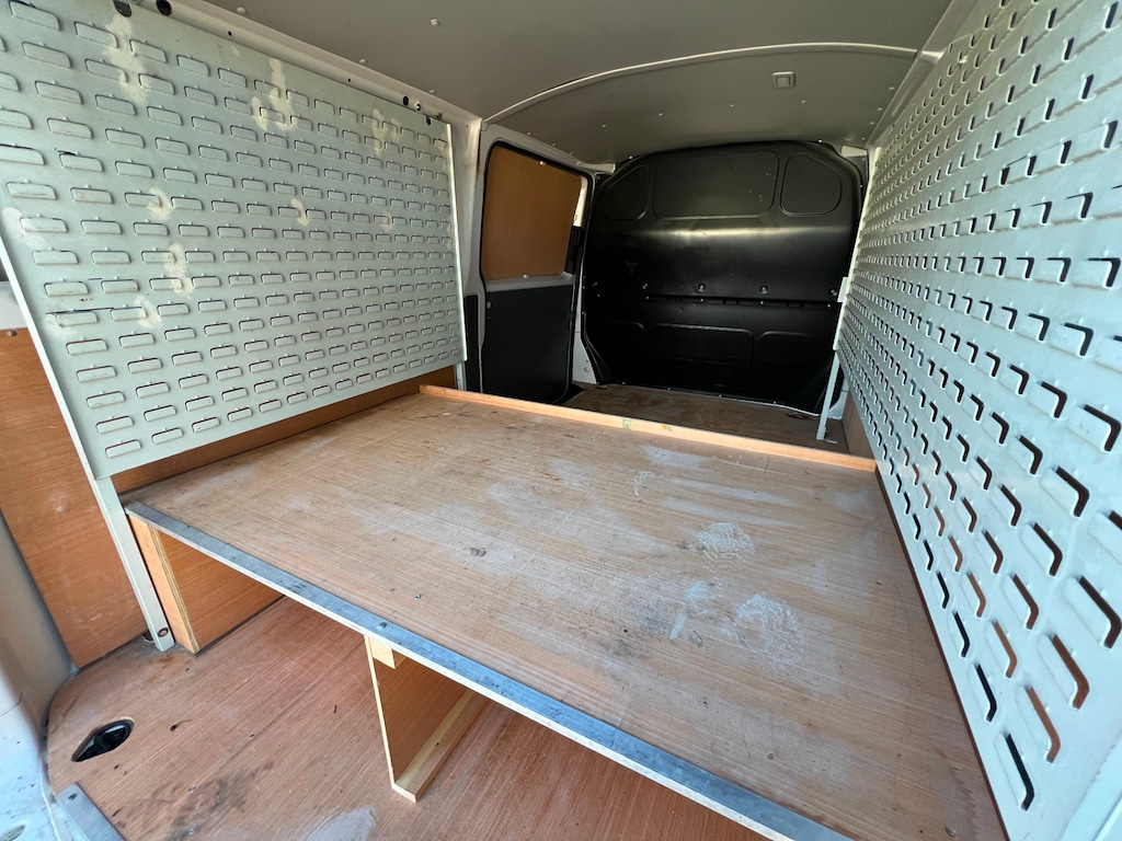 Used Volkswagen Transporter 2021 for sale - 76384702: Photo 51