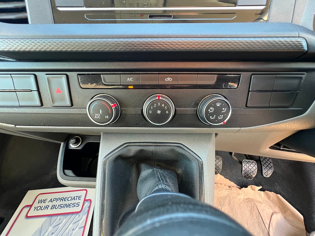 Used Volkswagen Transporter 2021 for sale - 76384702: Photo 59