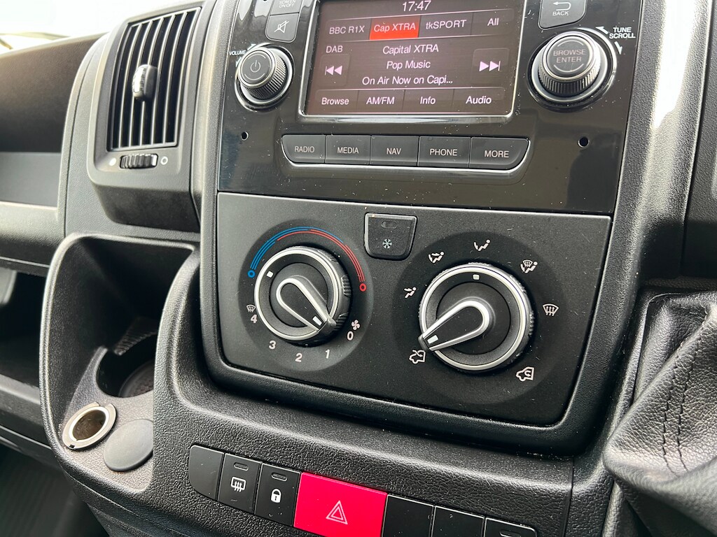 Used Peugeot Boxer 2020 for sale - 76023254: Photo 60