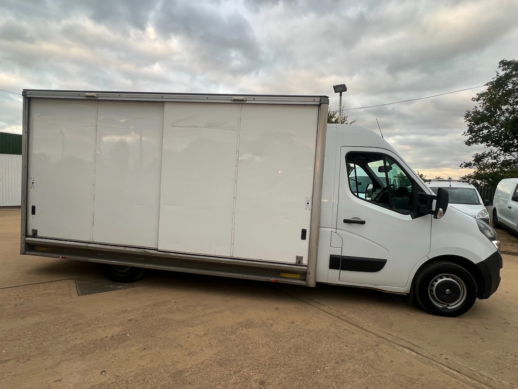 Vehicle 19