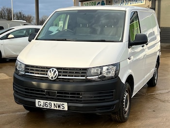 Used Volkswagen Transporter 2019 for sale - 75572338: Photo