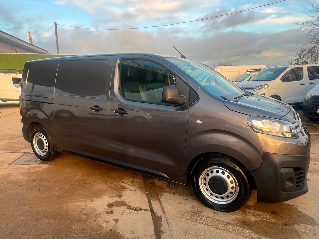 Used Citroen Dispatch 2018 for sale - 76738534: Photo 14