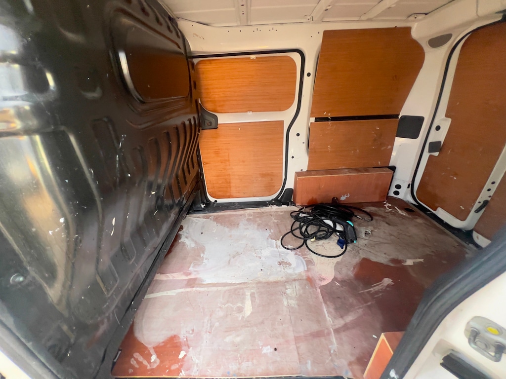 Used Nissan e-NV200 2020 for sale - 76615883: Photo 46