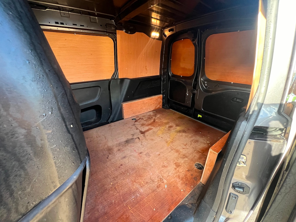 Used Peugeot Partner 2023 for sale - 77106206: Photo 41