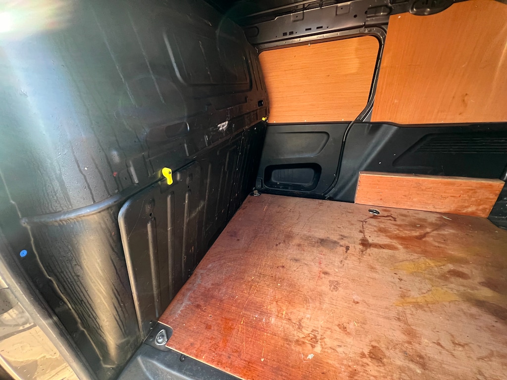 Used Peugeot Partner 2023 for sale - 77106206: Photo 43