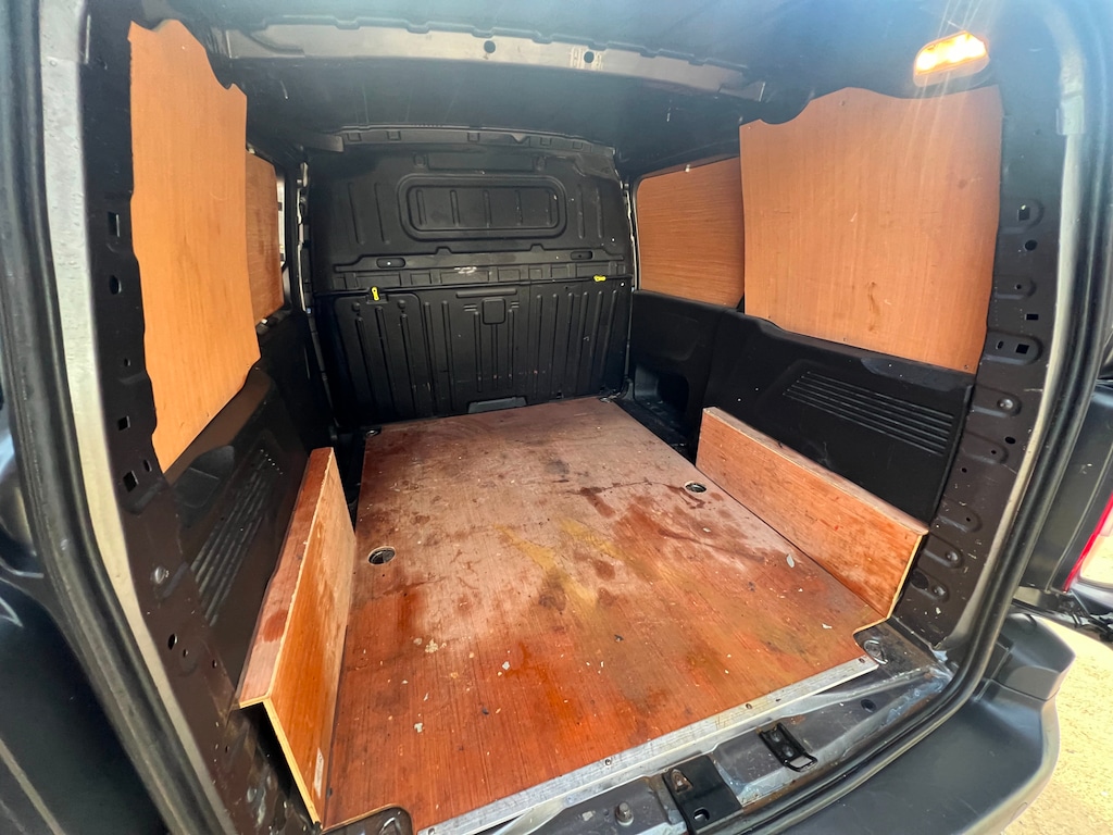 Used Peugeot Partner 2023 for sale - 77106206: Photo 44