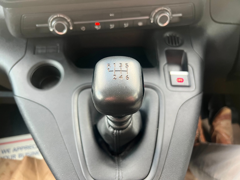 Used Peugeot Partner 2023 for sale - 77106206: Photo 65