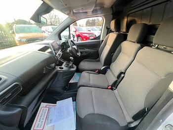 Used Citroen Berlingo 2020 for sale - 76696710: Photo