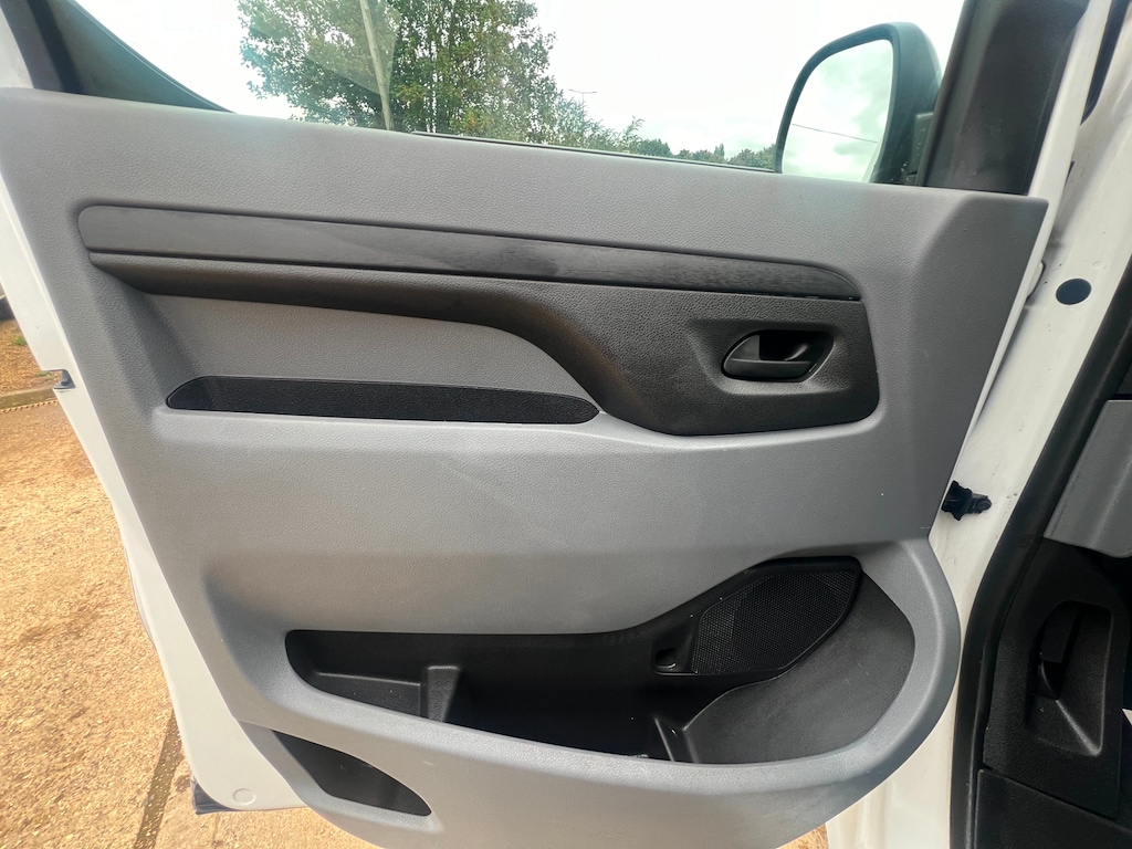 Used Vauxhall Vivaro 2021 for sale - 77592507: Photo 44