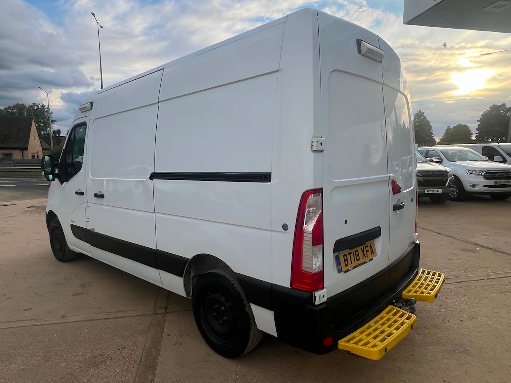 Vehicle 29