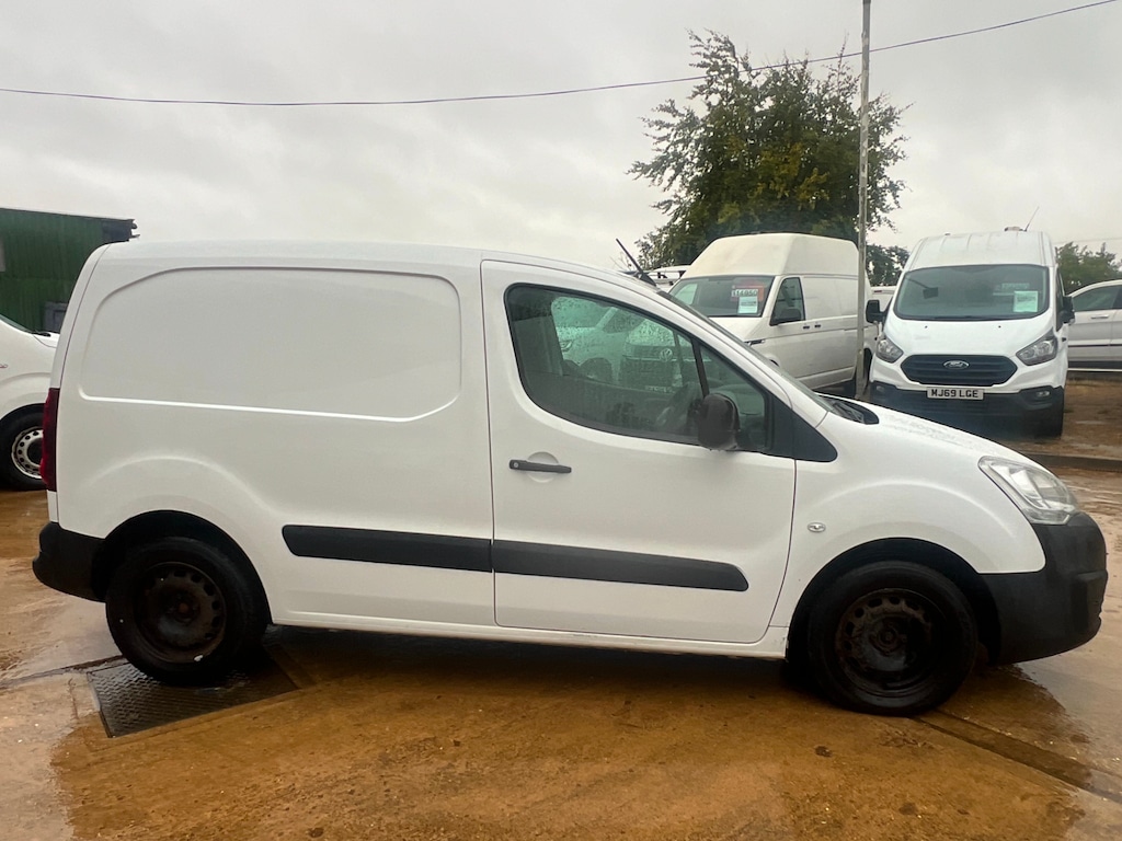 Used Peugeot Partner 2017 for sale - 75745746: Photo 19