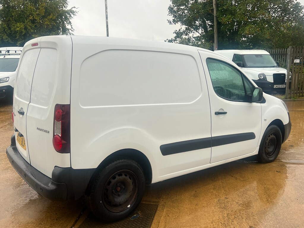 Used Peugeot Partner 2017 for sale - 75745746: Photo 24