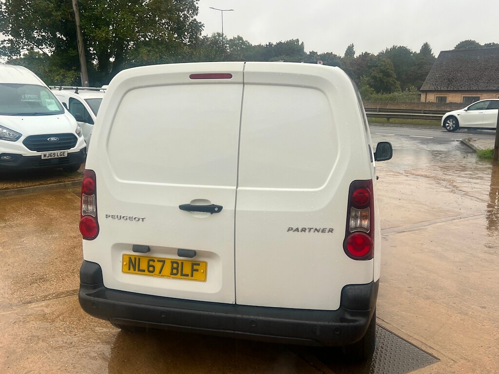 Used Peugeot Partner 2017 for sale - 75745746: Photo 28