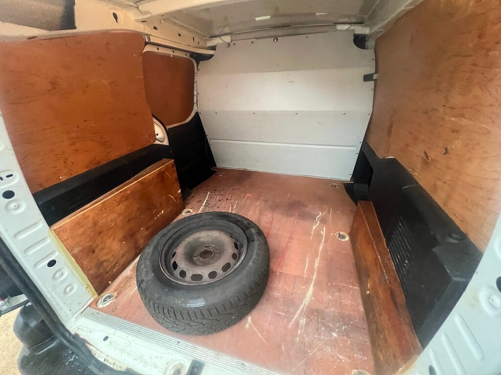 Used Peugeot Partner 2017 for sale - 75745746: Photo 51