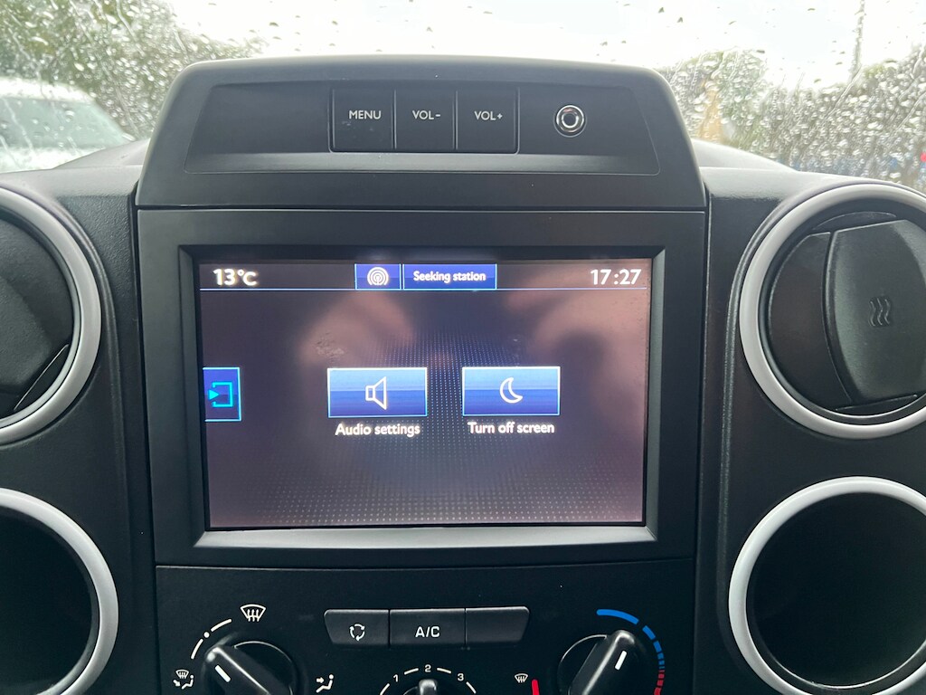 Used Peugeot Partner 2017 for sale - 75745746: Photo 61