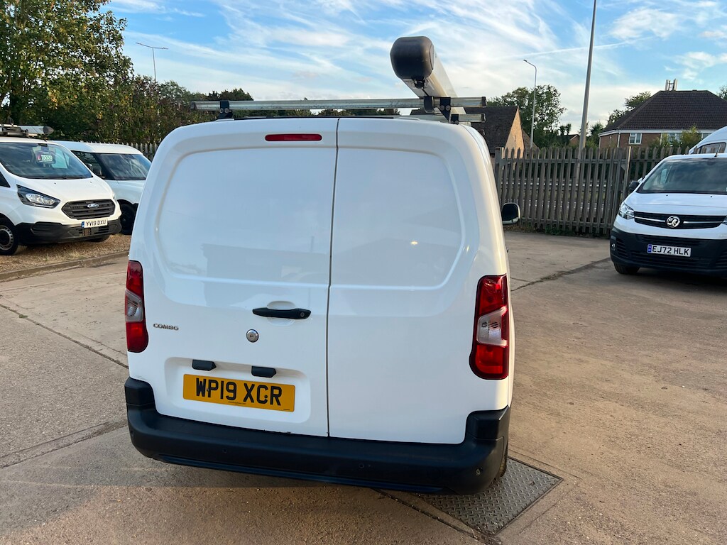 Vehicle 28