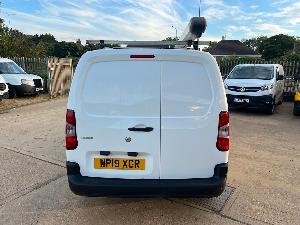 Vehicle 29