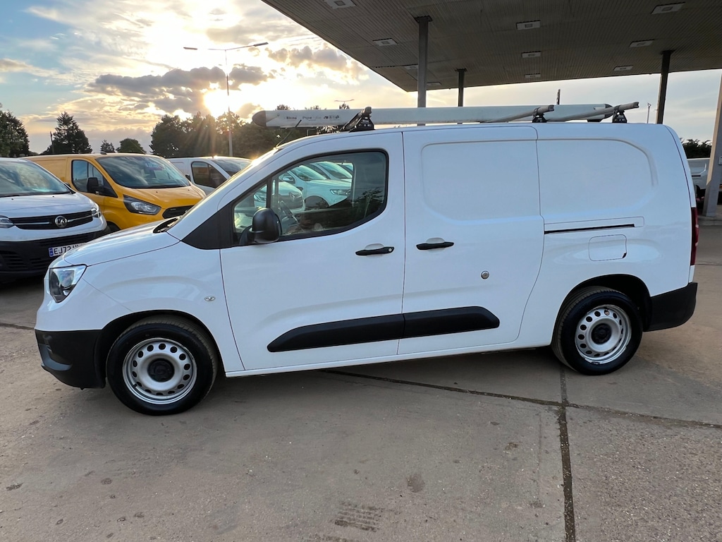 Vehicle 37