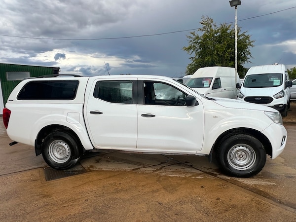 Used Nissan Navara 2016 for sale - 75629855: Photo 15