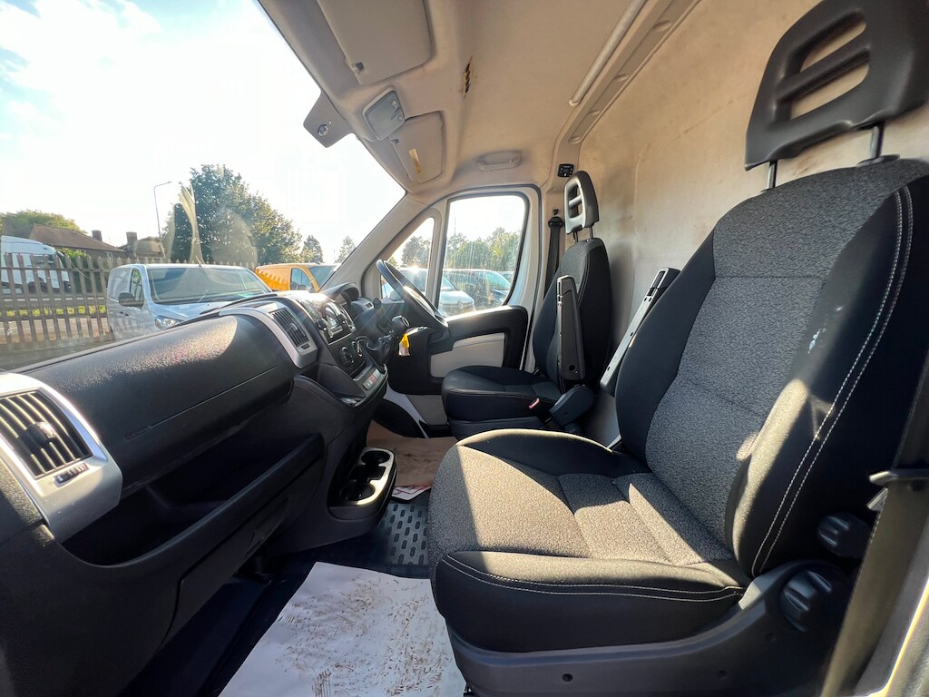 Vehicle 44