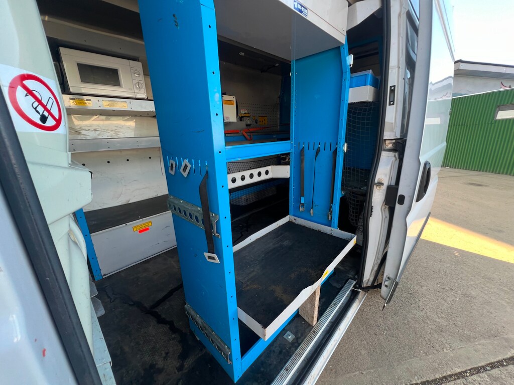 Vehicle 47