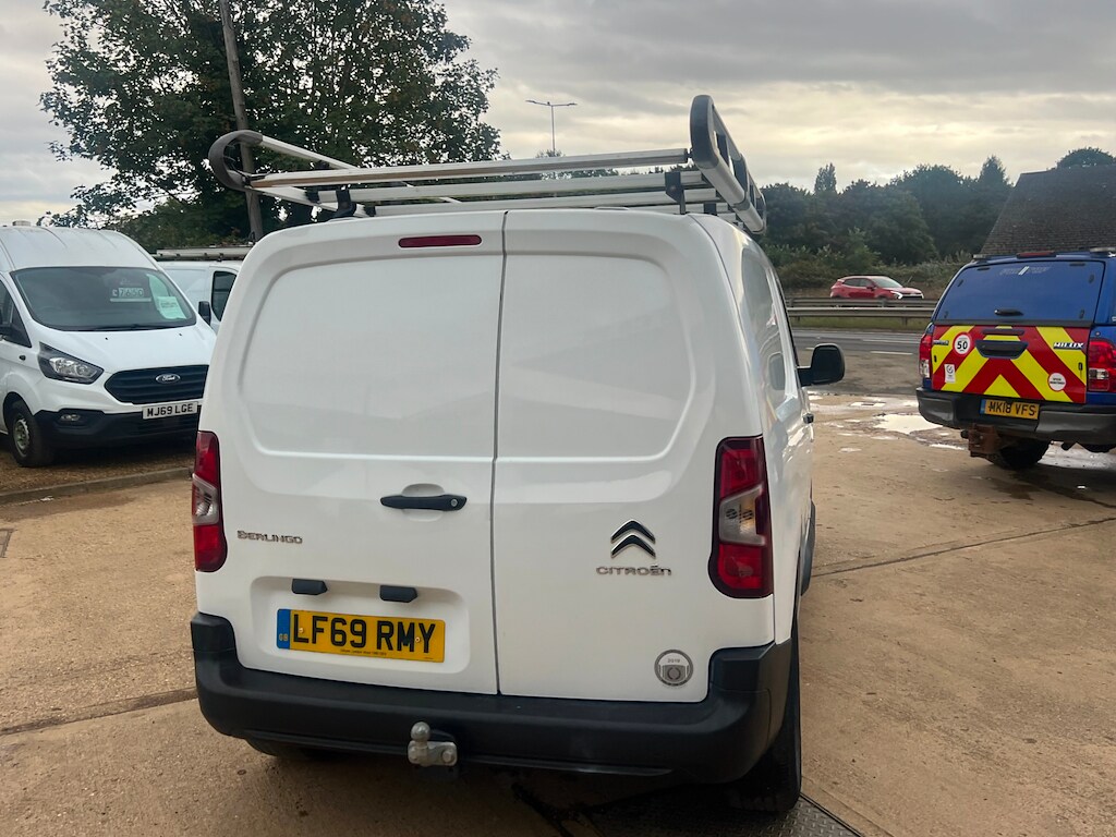 Vehicle 21