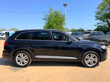 Used Audi Q7 2016 for sale - 78329141: Photo