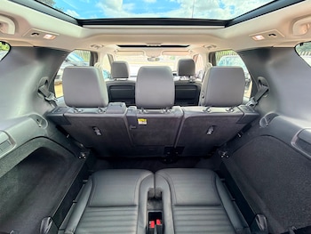 Used Land Rover Discovery 2018 for sale - 79001295: Photo