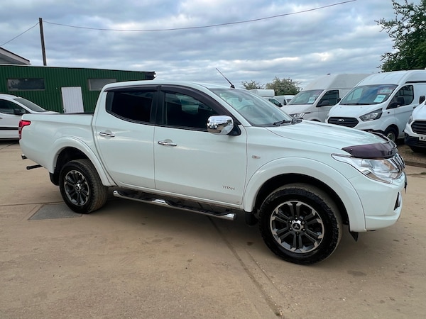 Used Mitsubishi Other 2016 for sale - 75571473: Photo 17