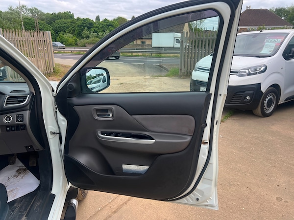 Used Mitsubishi Other 2016 for sale - 75571473: Photo 60