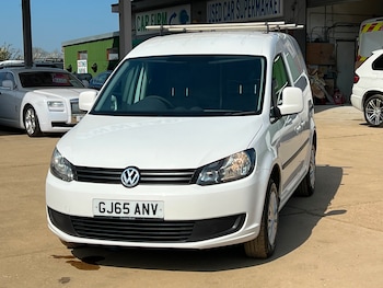 Used Volkswagen Caddy 2015 for sale - 75570811: Photo