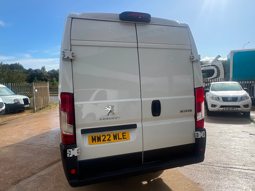 Vehicle 28