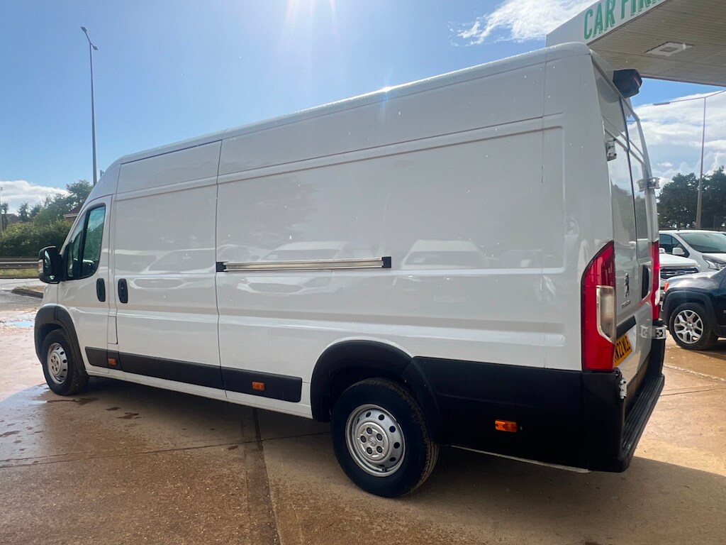 Vehicle 32