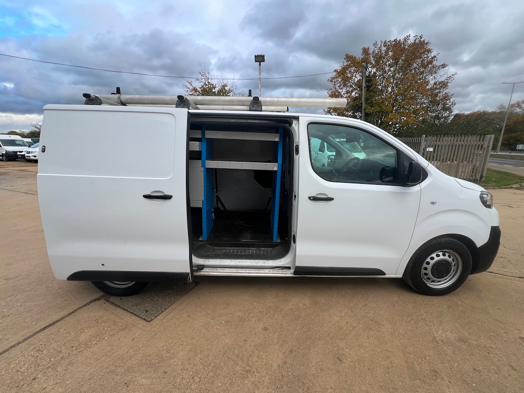 Used Peugeot Expert 2020 for sale - 76290128: Photo 46